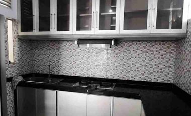 Rumah sgt strategis Pejaten pasar Minggu Jaksel 3 kmr 75jt/thn Nego