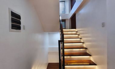 36M Fully Furnished 3 Storey House & Lot w/ Basement For Sale in Camp 7 Baguio City LSS