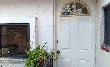 Rento mini departamento amueblado con excelente ubicación.