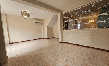 ALQUILER CASA EN CONJUNTO CERRADO ALBORADA X ETAPA.