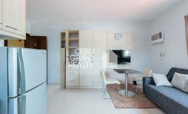 Breezy Mornings and Sparkling City Lights in a Cozy Studio Gem