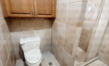 Casa Quinta en Venta en Santiago, en esquina, de 1 planta, en calle privada a 1 min de la Carretera y a 2 min a pie del muelle a la Presa de la Boca