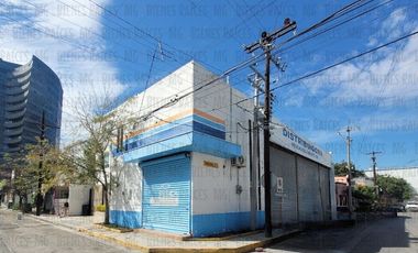 VENTA de Bodega con giro alimenticio, en esquina, a 1 cuadra de Plaza Nuevo Sur y a 1 de Av. Revolución