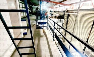 VENTA de Bodega con giro alimenticio, en esquina, a 1 cuadra de Plaza Nuevo Sur y a 1 de Av. Revolución