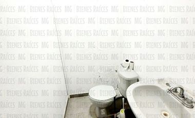 VENTA de Bodega con giro alimenticio, en esquina, a 1 cuadra de Plaza Nuevo Sur y a 1 de Av. Revolución