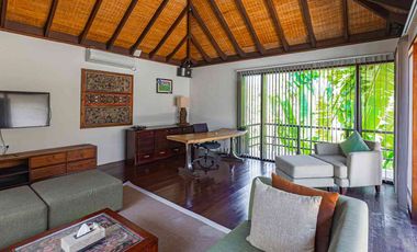 6 BEDROOMS WITH BREATHTAKING AND UNBLOCKED OCEAN VIEW VILLAS IN PANDAWA