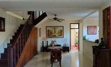 Rumah MURAH di Jalan Siligita Nusa Dua Dekat ke Pantai Mengiat, Geger dan Resort Bintang 5