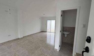 Alquilo casa de estreno Casa Laguna