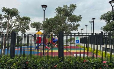 Alquilo casa de estreno Casa Laguna