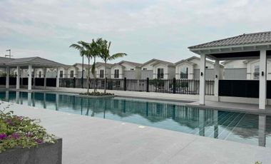 Alquilo casa de estreno Casa Laguna