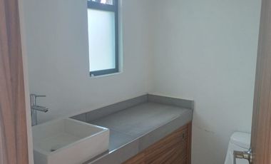 Estrena Casa en RENTA en Mexicalzingo a 10 minutos de Metepec, moderna y con finos acabados