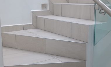 Estrena Casa en RENTA en Mexicalzingo a 10 minutos de Metepec, moderna y con finos acabados