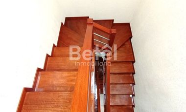 VENTA CASA A ESTRENAR 3 PISOS EN RICAURTE