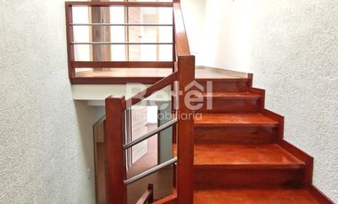 VENTA CASA A ESTRENAR 3 PISOS EN RICAURTE