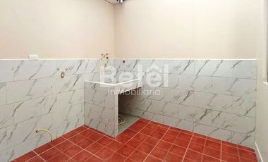 VENTA CASA A ESTRENAR 3 PISOS EN RICAURTE