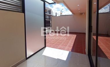 VENTA CASA A ESTRENAR 3 PISOS EN RICAURTE