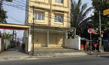 Ruko disewakan di Banjar Wijaya, Cipete, Pinang, Tangerang, Banten