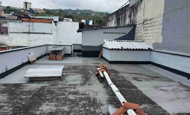 VENDO BUCARAMANGA  BARRIO EL PRADO.  AMPLIA CASA 8X21 AREA LOTE 6 ALCOBAS ,