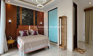 3-STOREY MODERN BALINESE HOUSE FOR SALE IN GUNUNG SALAK