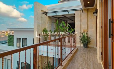 3-STOREY MODERN BALINESE HOUSE FOR SALE IN GUNUNG SALAK