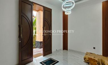 3-STOREY MODERN BALINESE HOUSE FOR SALE IN GUNUNG SALAK