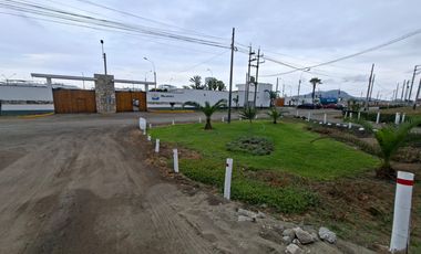 VENDO CASA DE PLAYA EN CONDOMINIO MORAVIA II BUJAMA