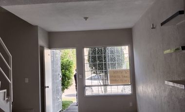 $ 1'050,000 Casa con Tres Recámaras y Alberca en Colinas de Altar Temixco, Morelos