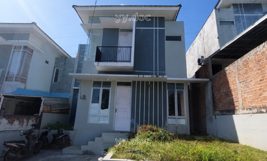 Rumah Modern 2 Lantai, Akses Mudah Cocok Hunian atau Investasi