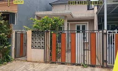 Over Kredit dkt Stasiun KA Depok 79JT di Cluster Hills Residence Sukmajaya