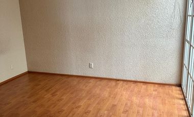 Casa en Venta en Peña Alta, Tláhuac | Amplia, Funcional y Muy Bien Ubicada