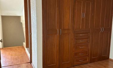 Casa en Venta en Peña Alta, Tláhuac | Amplia, Funcional y Muy Bien Ubicada