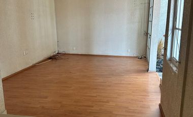 Casa en Venta en Peña Alta, Tláhuac | Amplia, Funcional y Muy Bien Ubicada