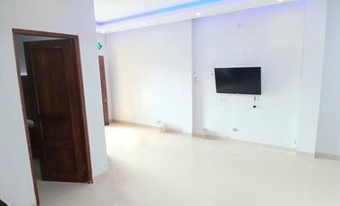 Disewakan Rumah Mewah 2 Lantai Full Furnished di Cepokojajar, Piyungan, Bantul Lingkungan Asri & Nyaman