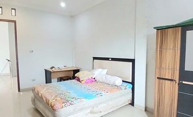 Disewakan Rumah Mewah 2 Lantai Full Furnished di Cepokojajar, Piyungan, Bantul Lingkungan Asri & Nyaman