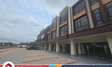 Sewa Ruko gandeng 2 Unit  Baru Gress Desain Modern 3 Lantai Parkir Luas Unit Komersial Eksklusif 2026 Bangunan Baru Lokasi Strategis dekat keramaian  dekat jalan tol