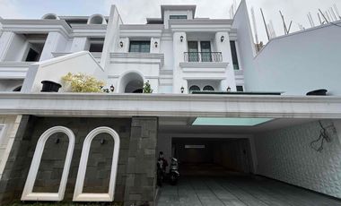 DIJUAL RUMAH BARU MEWAH di CILANDAK JAKARTA SELATAN TERMURAH