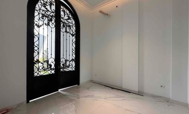 DIJUAL RUMAH BARU MEWAH di CILANDAK JAKARTA SELATAN TERMURAH