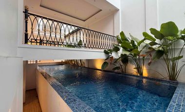RUMAH MEWAH 3 LANTAI ROOFTOP 
PRIVATE POOL - BISA CUSTOM LAYOUT UNTUK FREE LIFT