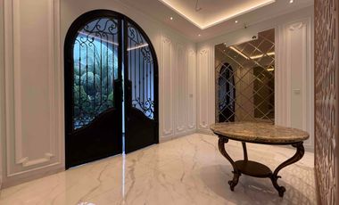 RUMAH MEWAH 3 LANTAI ROOFTOP 
PRIVATE POOL - BISA CUSTOM LAYOUT UNTUK FREE LIFT