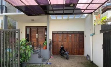 Jual Rumah LUAS dan MURAH di Ciwaruga Polban sayap Gegerkalong setiabudi Bandung dijual