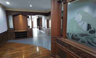 Rumah Siap Huni 2,5 Lantai Furnish Taman Aries Jakarta Barat