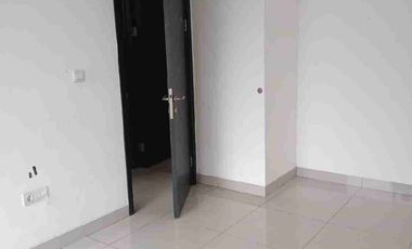 sewa rumah lebar 6 pik2 harga murah