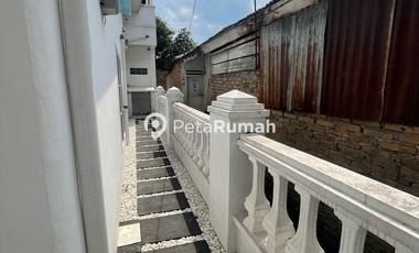 Dijual/Disewa Rumah Daerah Katamso Dekat Suzuya Katamso Gg. Rela (Mery & Peter)