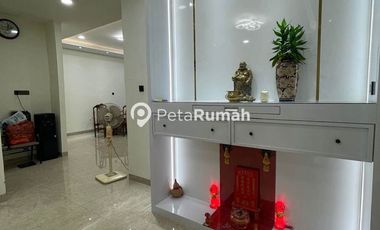 Dijual/Disewa Rumah Daerah Katamso Dekat Suzuya Katamso Gg. Rela (Mery & Peter)