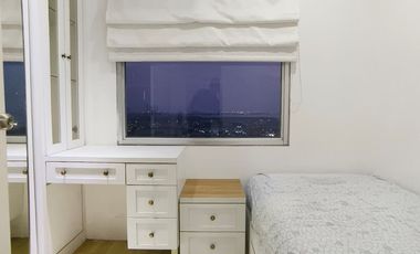 Green Bay Pluit 2BR Hook Full Furnish Interior Rapi – Jalan Kaki ke Baywalk Mall & Akses Tol