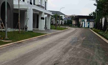 Rumah Ready SiAp Huni Gramercy Depan ST Laurensius Alam Sutera