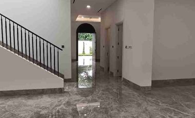 Rumah Ready SiAp Huni Gramercy Depan ST Laurensius Alam Sutera
