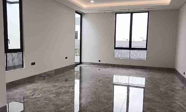 Rumah Ready SiAp Huni Gramercy Depan ST Laurensius Alam Sutera
