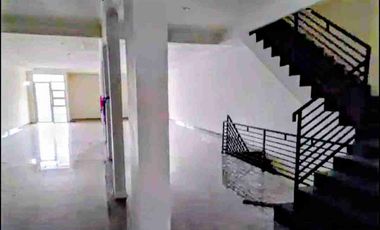 Dijual Ruko 4 unit Gandeng Rawamangun  Komersial Lokas