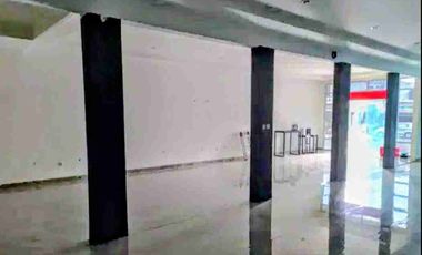 Dijual Ruko 4 unit Gandeng Rawamangun  Komersial Lokas